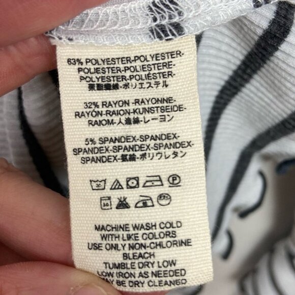 Free People Good Finds Ruffle Cuff Long Sleeve Tee Size XS‎ Bell Sleeve Bohemian - Picture 12 of 14